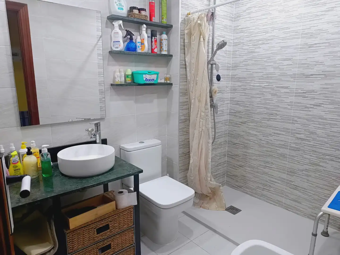 Badezimmer von Wohnungen zum Verkauf in La Manga del Mar Menor mit Terrasse, Möbliert und Ofen
