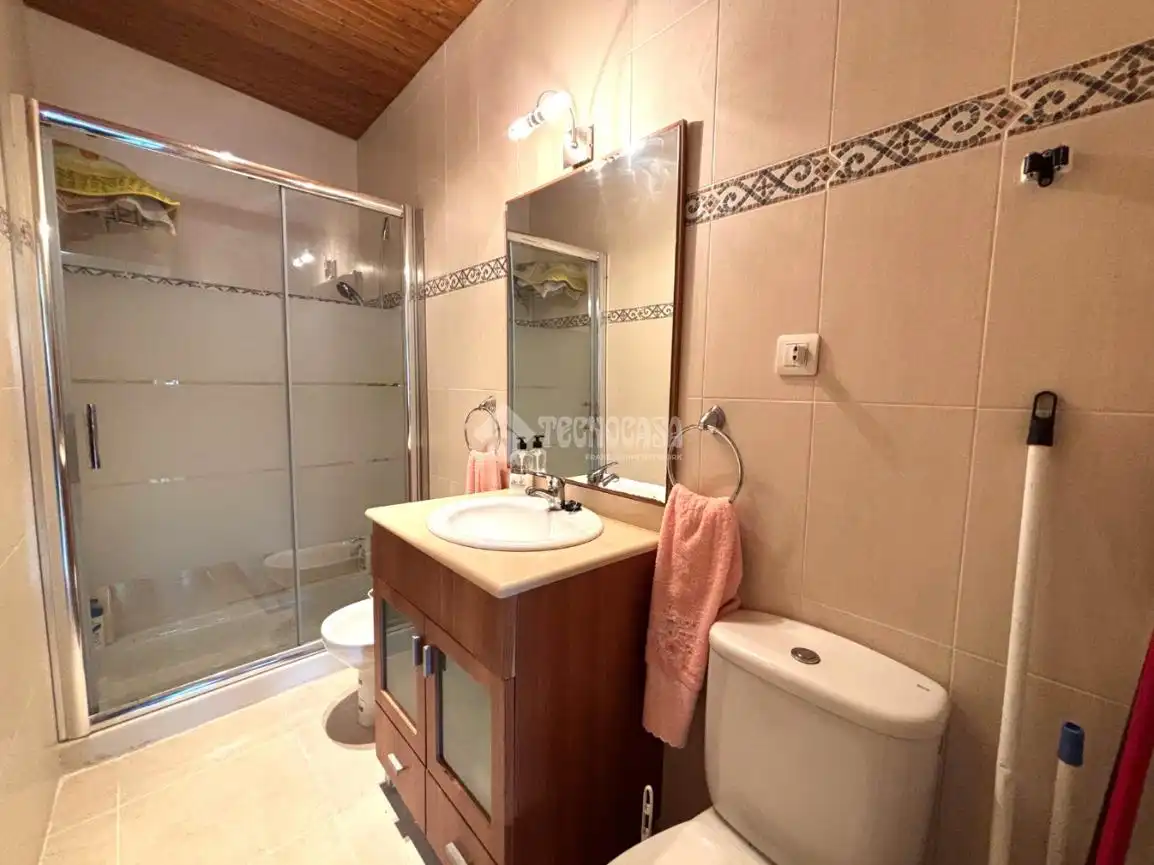 Bathroom of Houses for sale in Ataquines  with Furnished