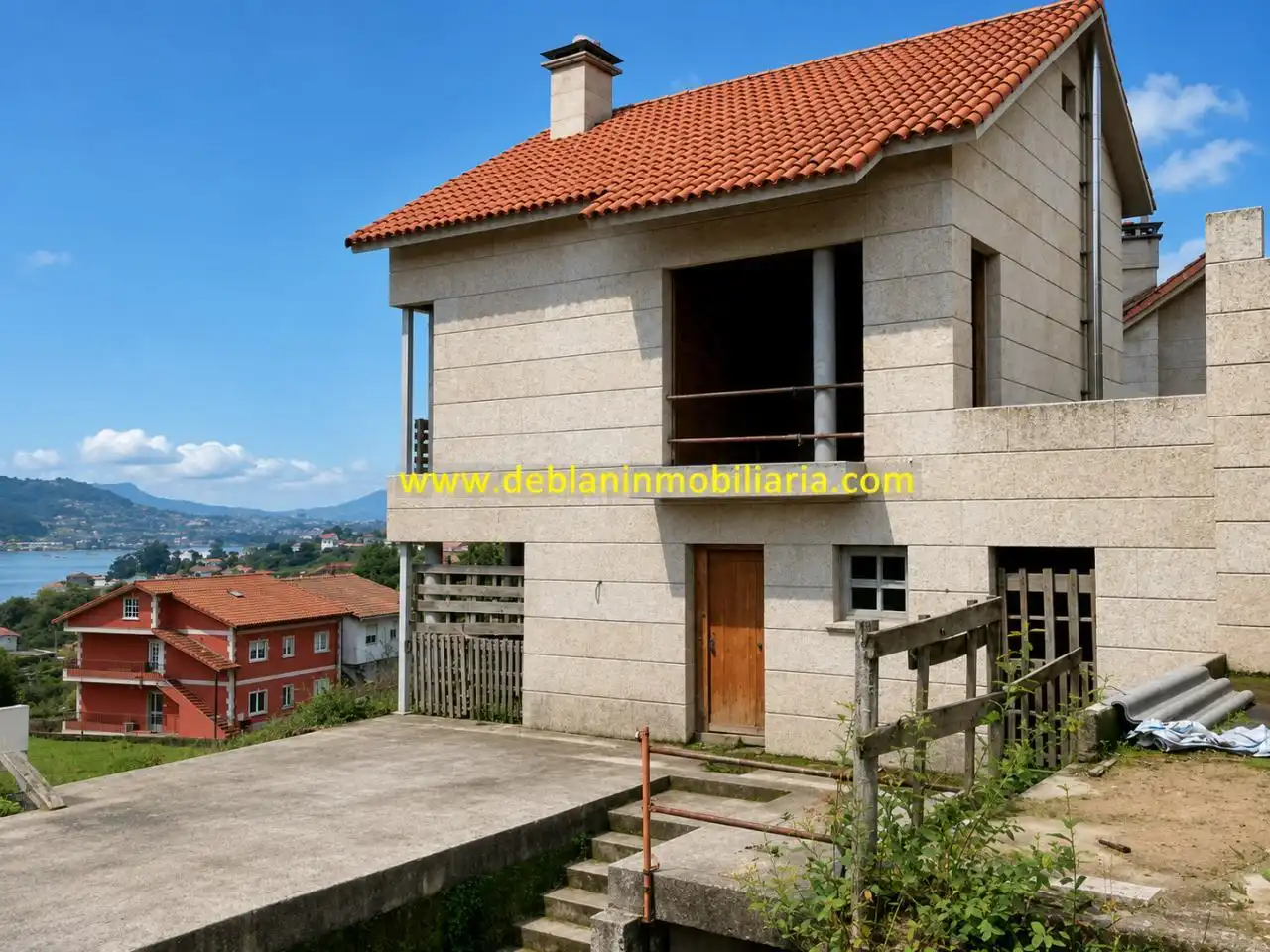 Terraced house with terrace for sale in Domaio - Zona Calvar