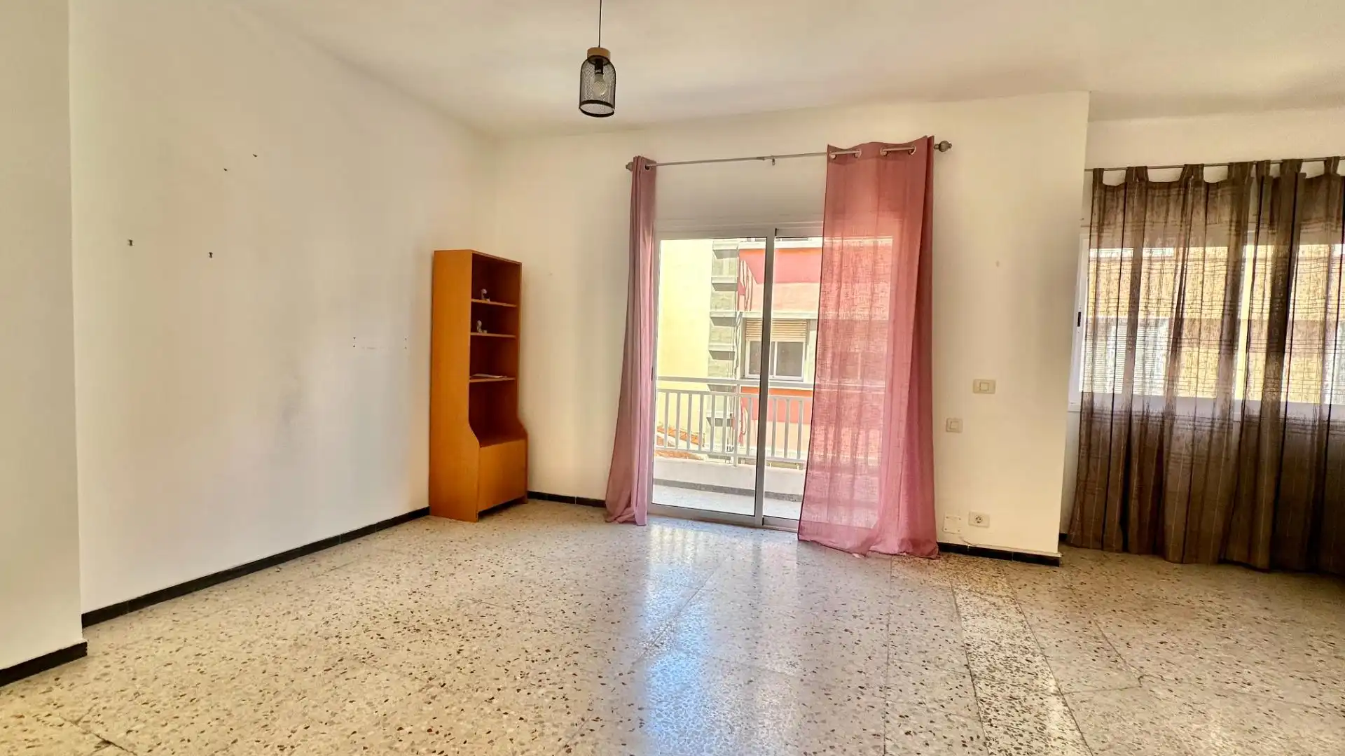 Living room of Flat for sale in Santa Cruz de Tenerife  with Storage room and Balcony