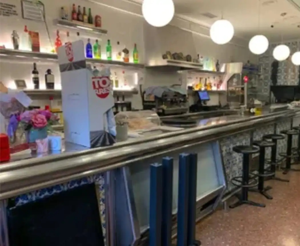 Geschaftsraum zum Verkauf in Mataró mit Terrasse und Möbliert