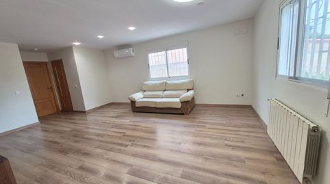 Foto 5 de Casa adosada en venta en Sierra Perenchiza - Cumbres de Calicanto - Sto Domingo, Chiva