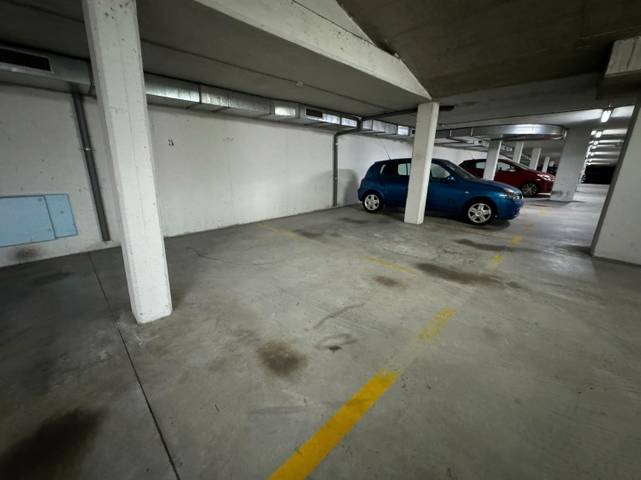 Garaje en Alquiler en Rúa dos Osos, 6 en Arteixo pueblo