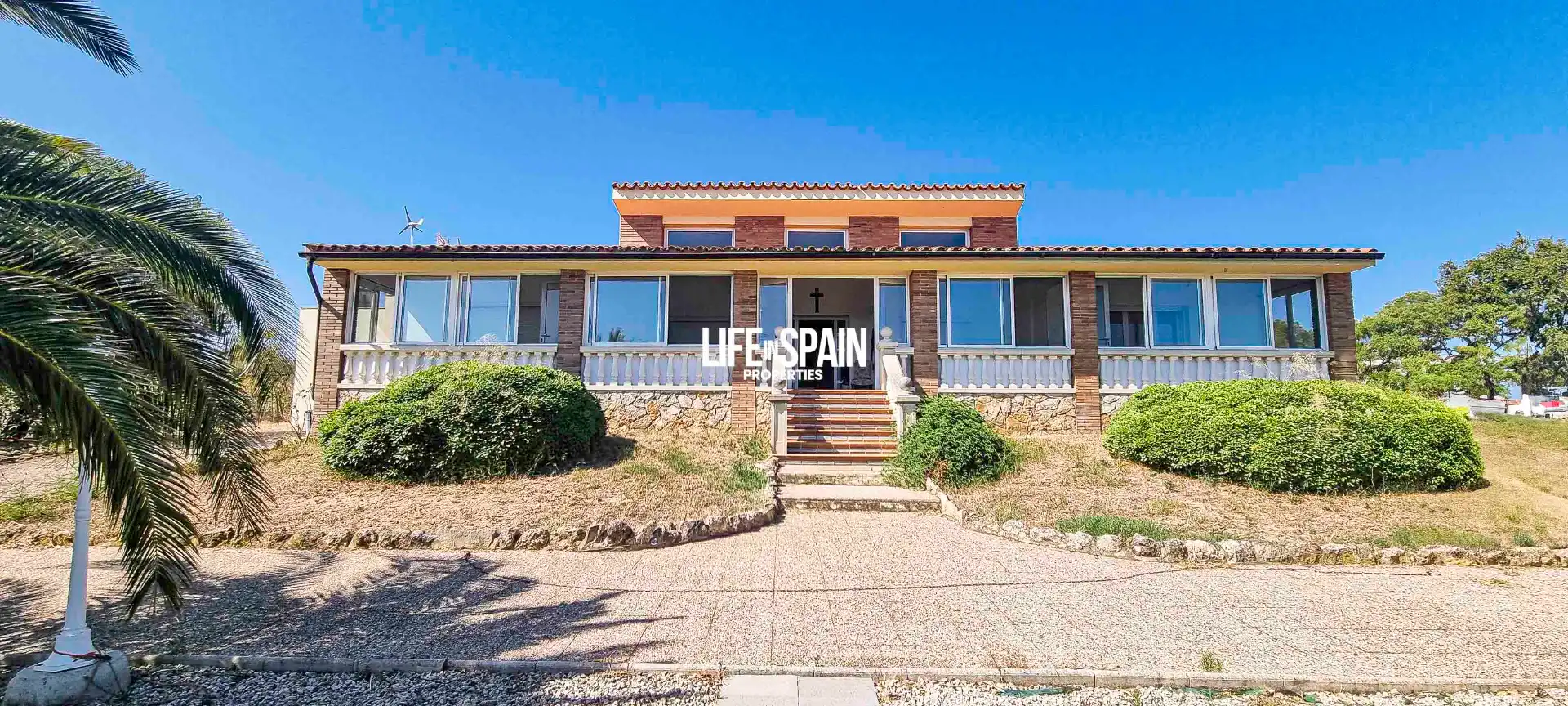Vista exterior de Casa o chalet en venta en Ginestar con Calefacción, Jardín privado y Terraza