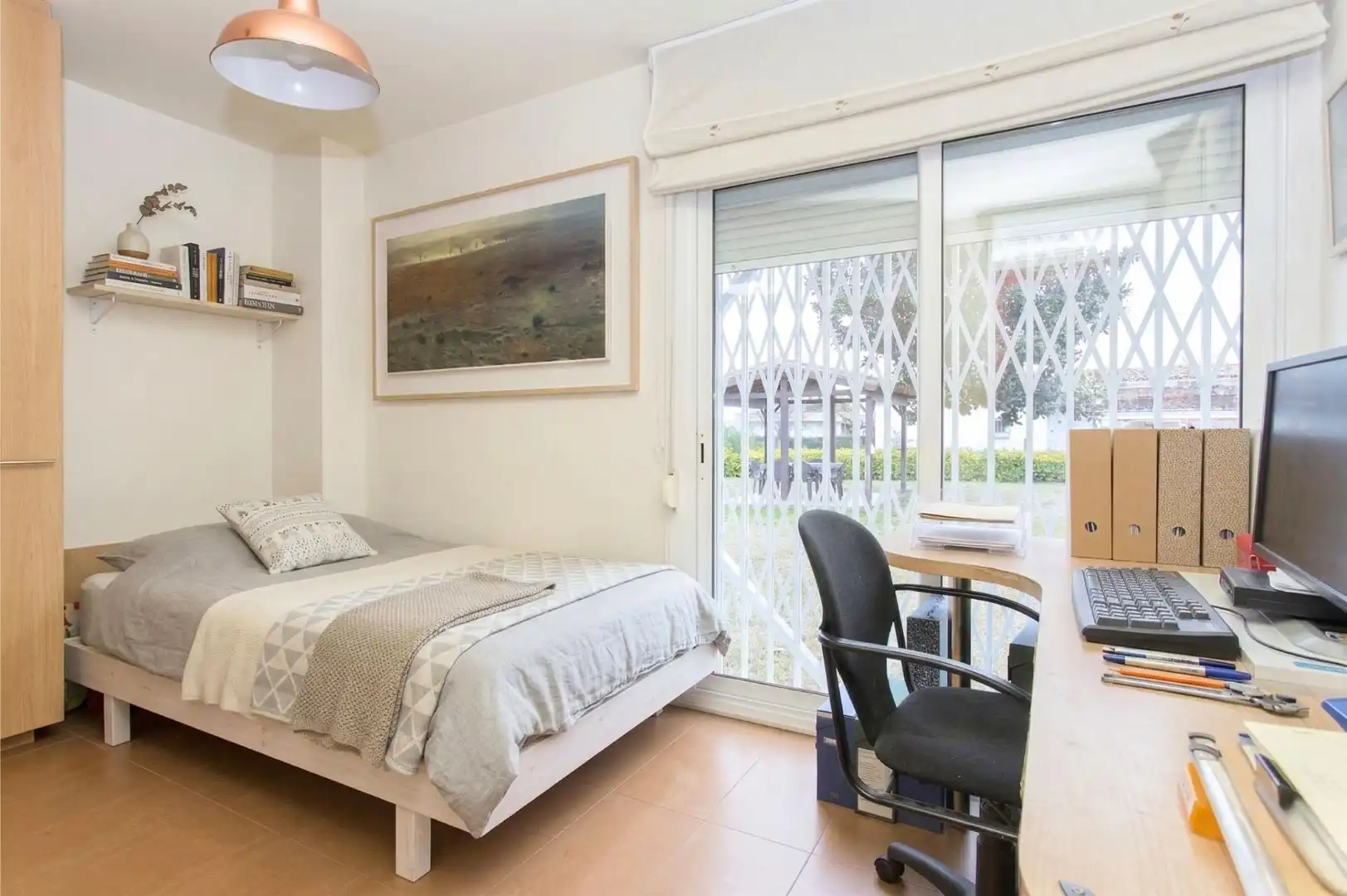 Habitación de Casa o chalet en venta en Lliçà d'Amunt con Calefacción, Jardín privado y Terraza