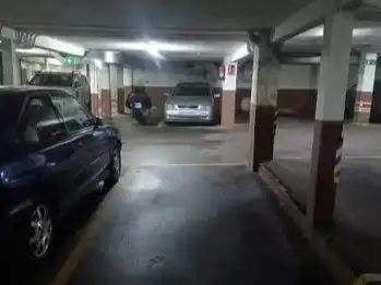 Parkplatz von Garage zur Miete in Leganés mit Alarm