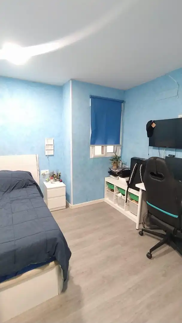 Habitación de Piso en venta en Málaga con Aire acondicionado y Terraza