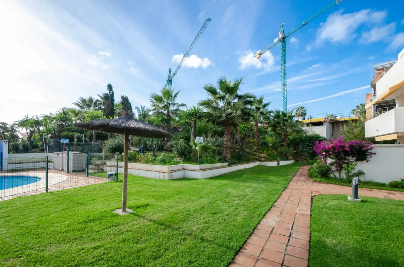 Jardí de Àtic en venda en Estepona amb Aire condicionat, Jardí privat i Terrassa