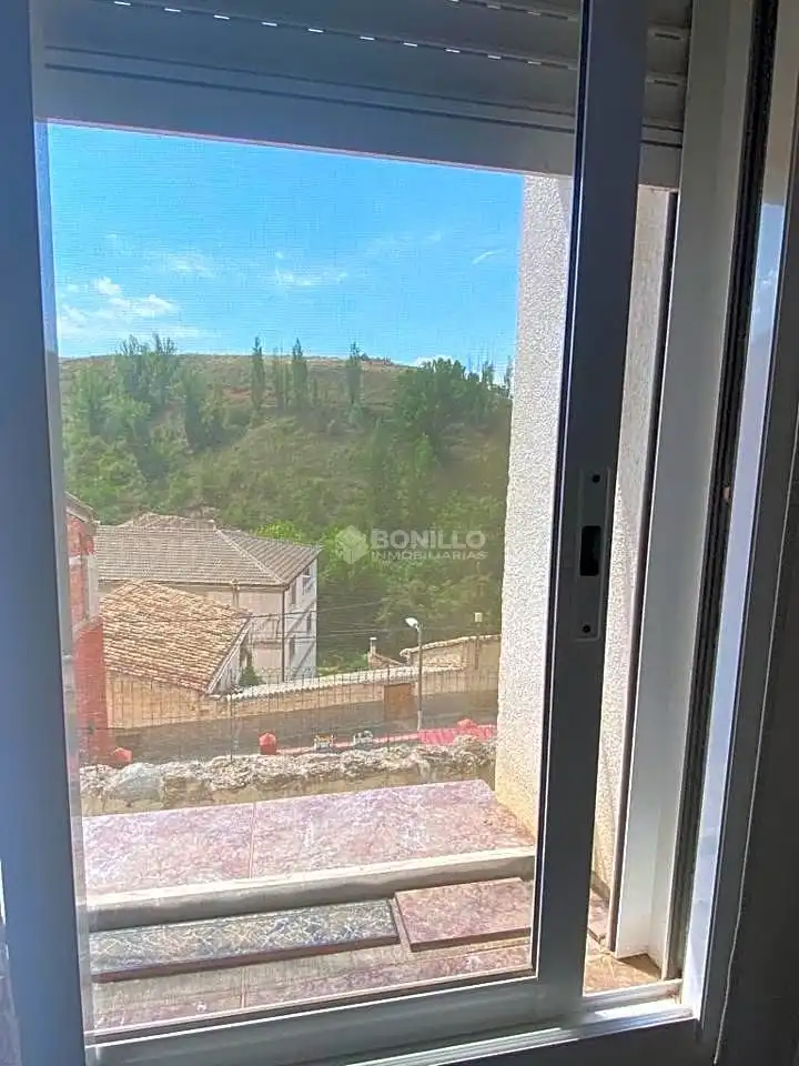 Finca rústica en venda a Calle Iglesia, Perales del Alfambra