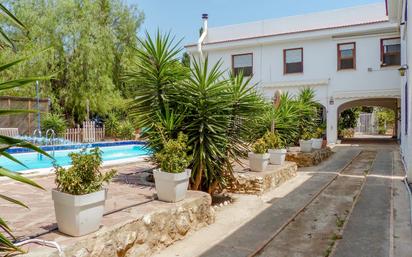 Vista exterior de Casa o xalet en venda en Rocafort amb Aire condicionat, Terrassa i Piscina