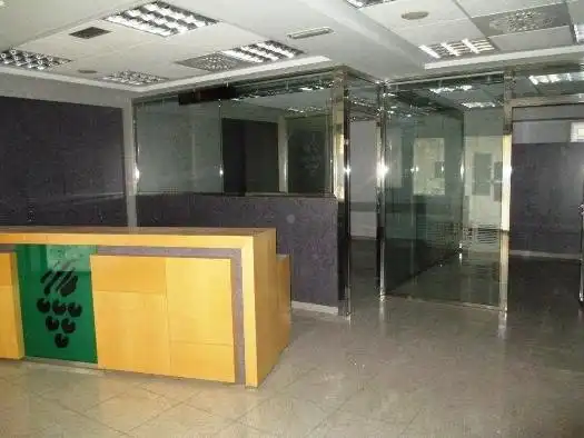 Local commercial à vendre à Martorell, imagen 4