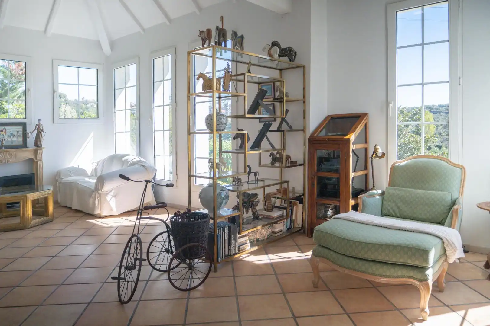 Wohnzimmer von Haus oder Chalet zum Verkauf in Torrelodones mit Heizung, Privatgarten und Terrasse