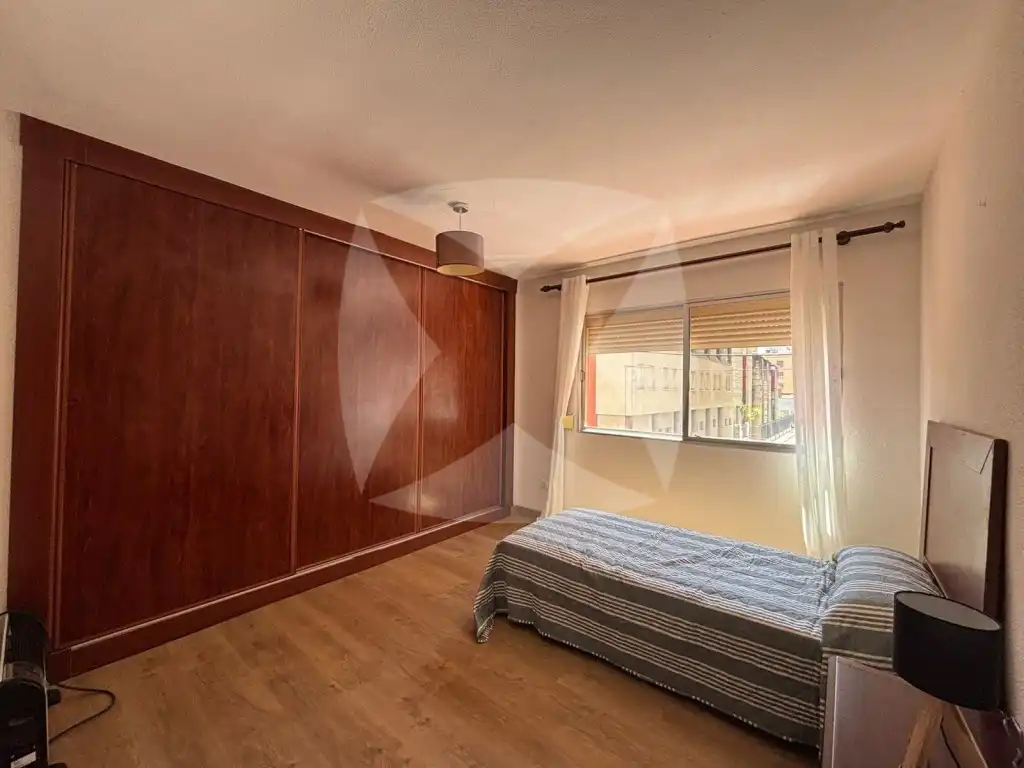 Schlafzimmer von Wohnung zum Verkauf in Badajoz mit Terrasse