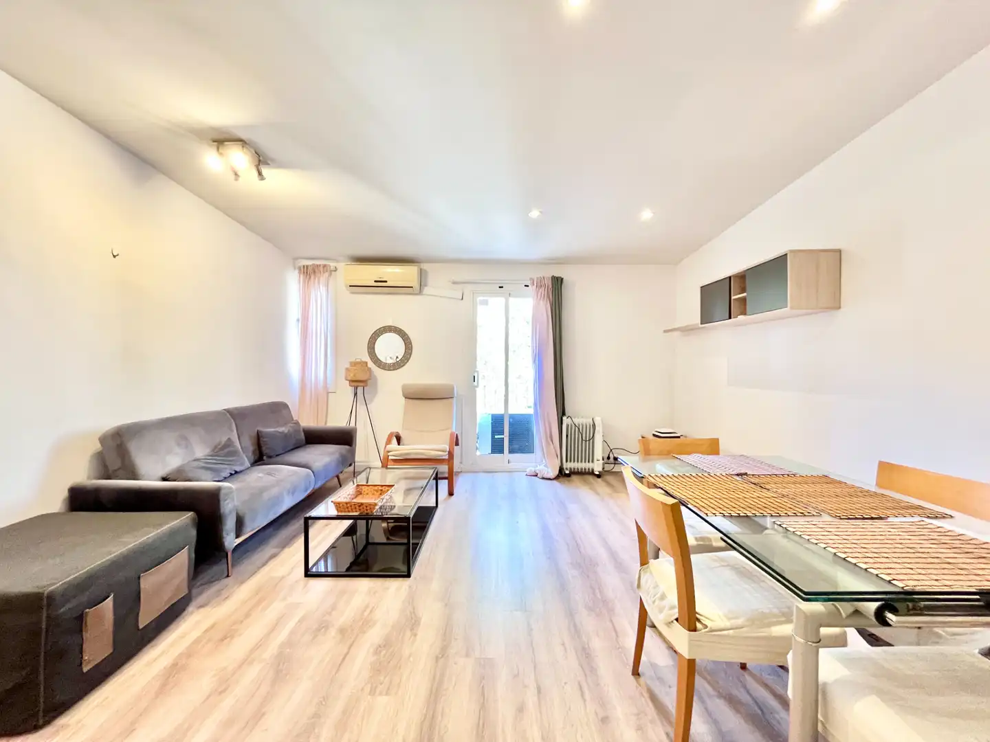 Wohnung mit Terrasse zum Verkauf in Carrer de Sant Joan de Malta 41