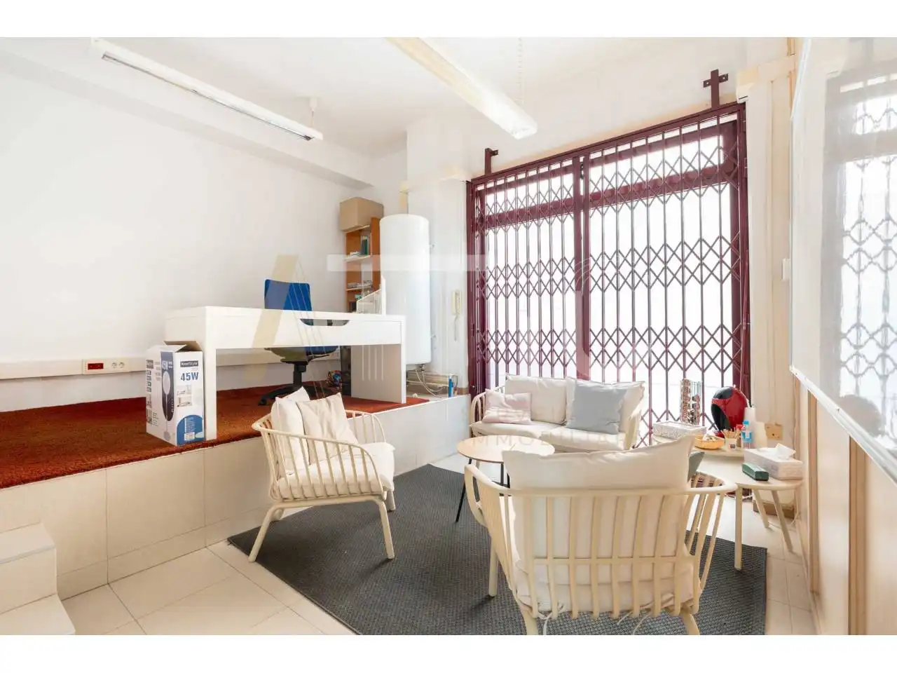 Living room of Commercial properties for sale in Sabadell  with Air Conditioner