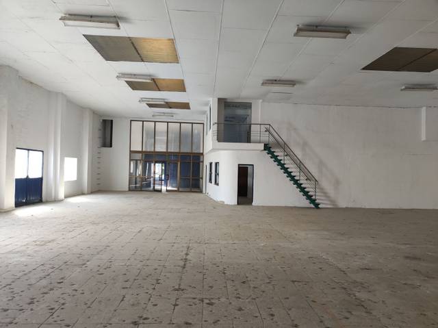 Nave industrial en Alquiler en Rafael Beca en Isla Mayor