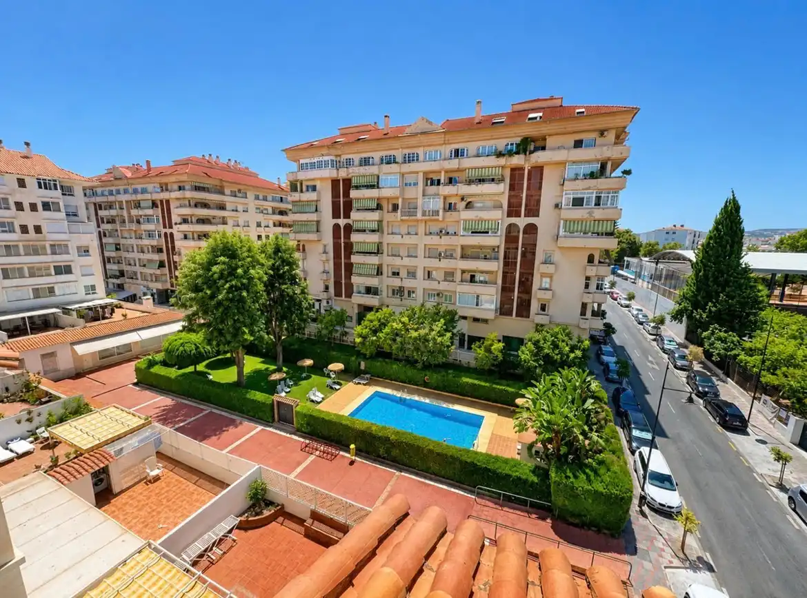 Appartement avec piscine à vendre à Puerto Deportivo