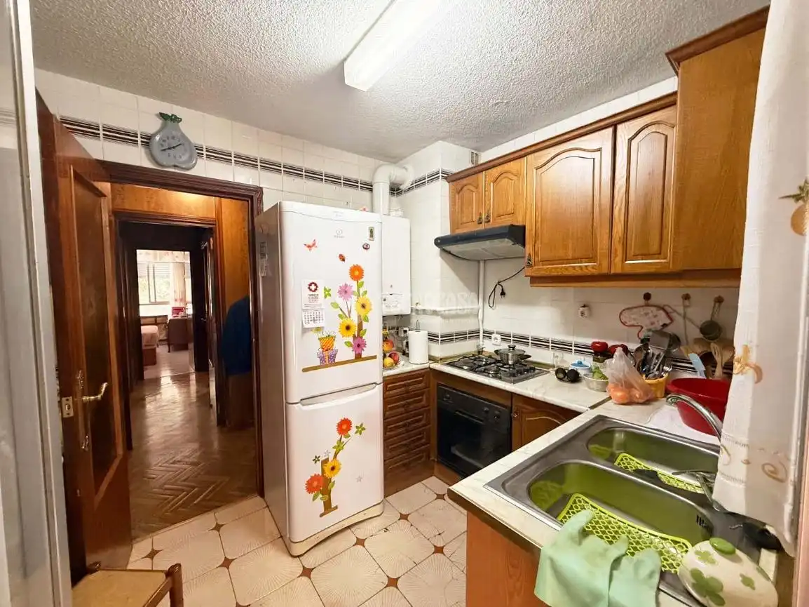 Kitchen of Flat for sale in Madrid  with Air Conditioner, Terrace and Balcony