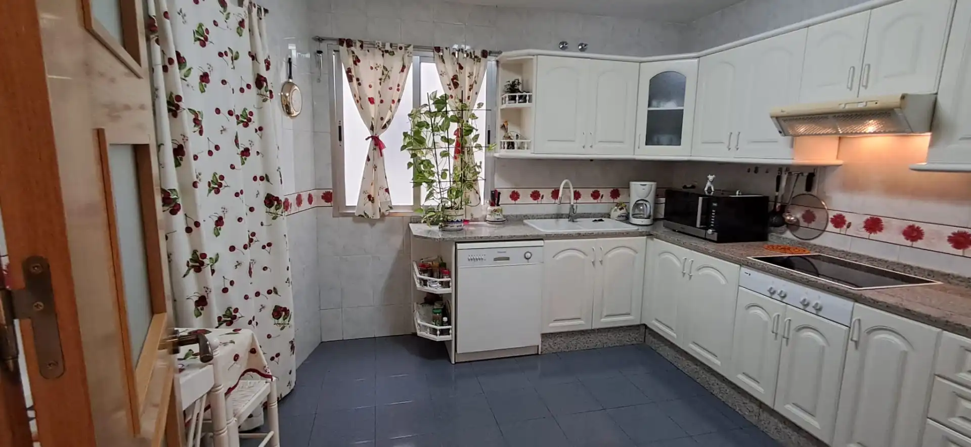Cocina de Piso en venta en Ciudad Real con Aire acondicionado, Calefacción y Terraza