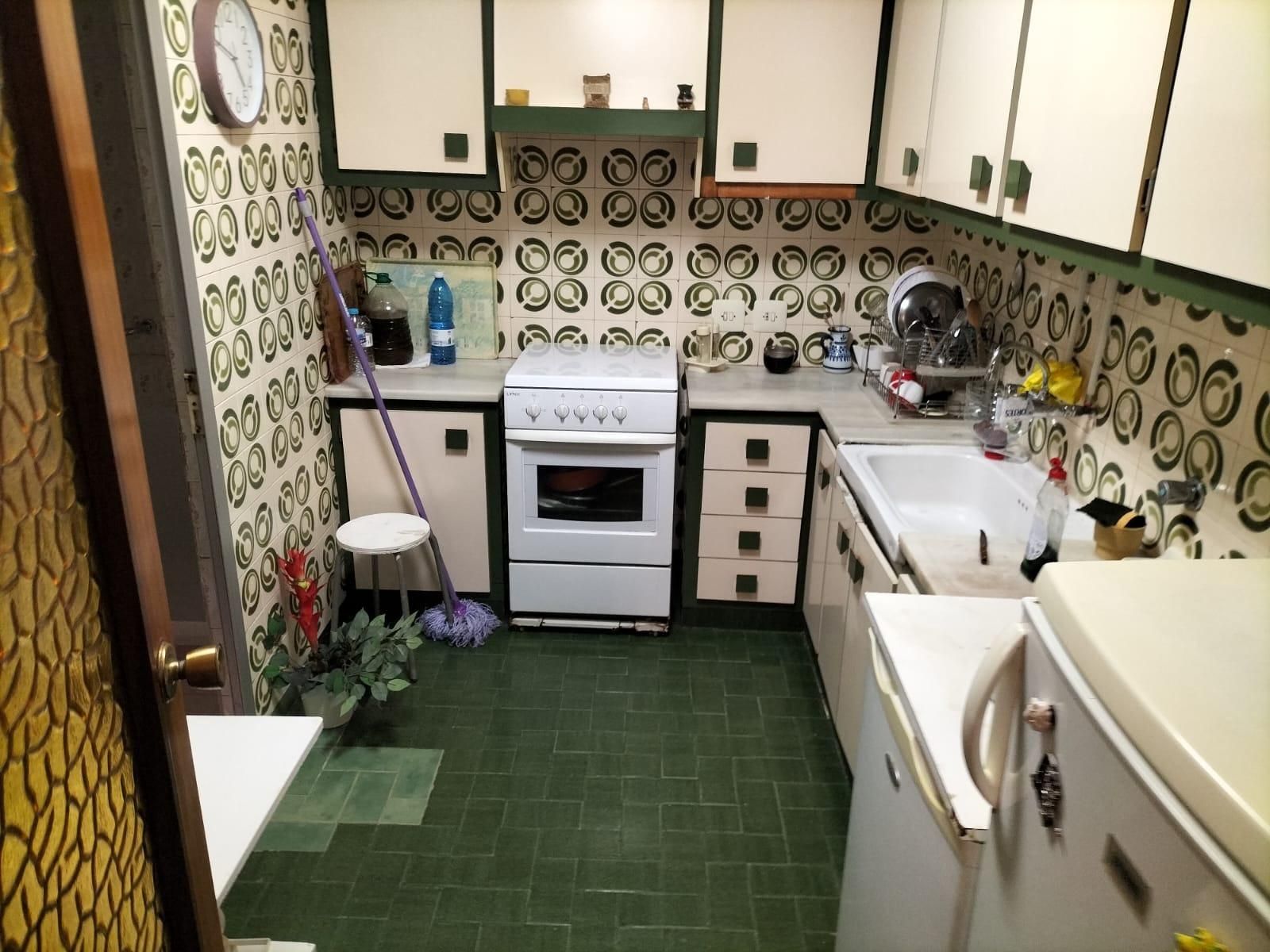 Cuina de Casa o xalet en venda en Castellón de la Plana / Castelló de la Plana amb Terrassa