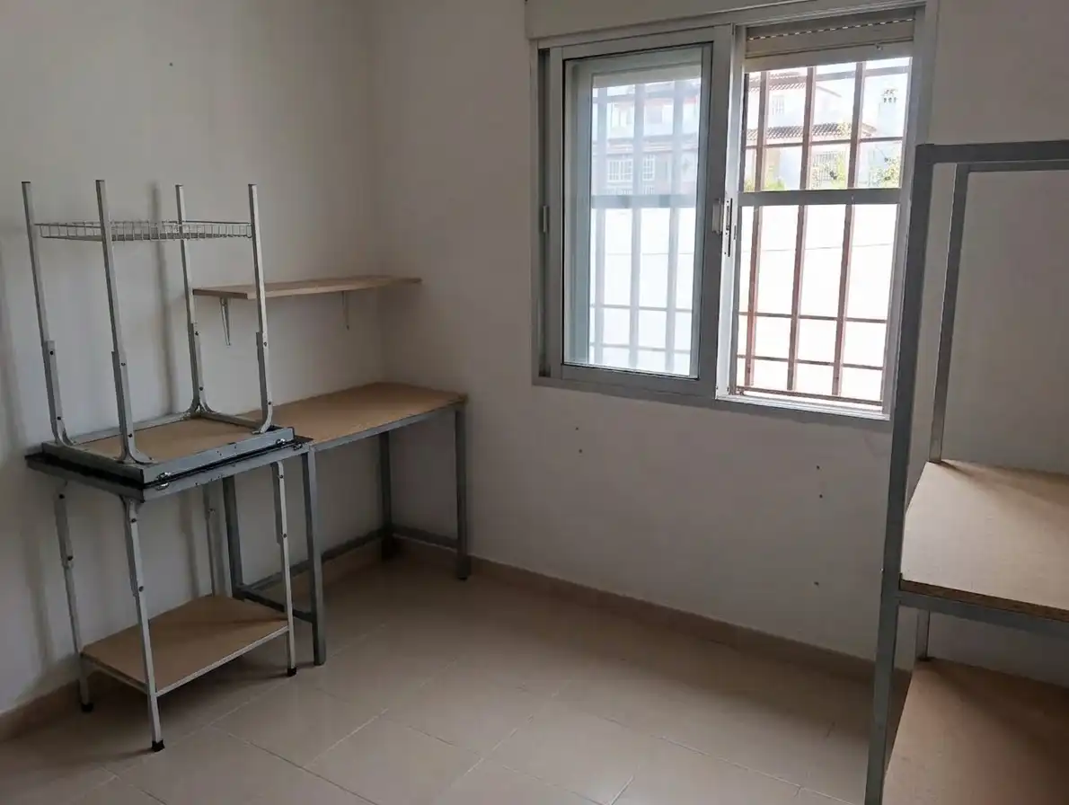 Habitación de Casa o chalet en venta en Cerro - Amate