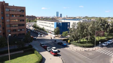 Foto 4 de Piso de alquiler en Calle de Isabel Colbrand, 20, Las Tablas, Madrid