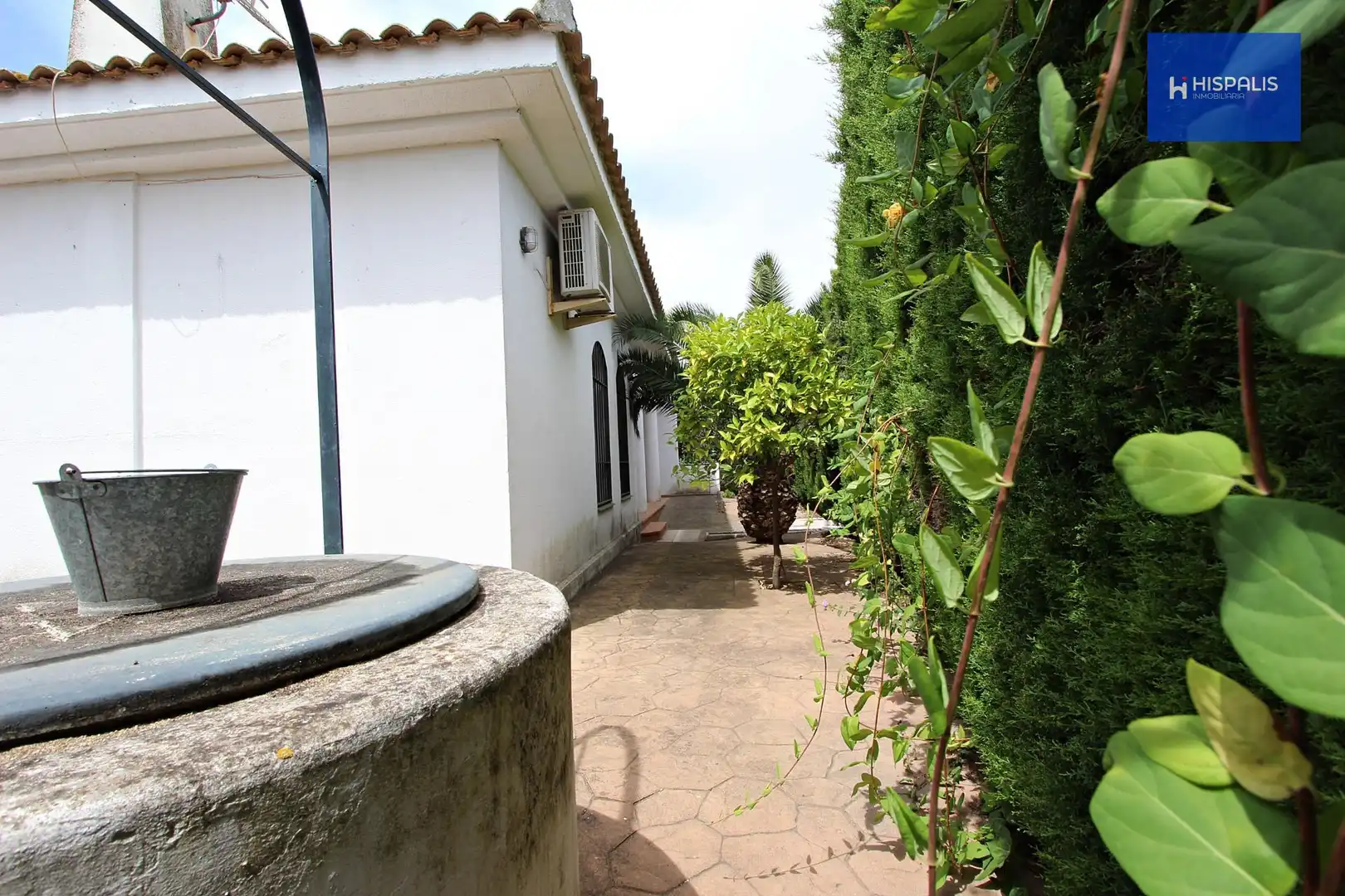 Jardín de Casa o chalet en venta en Almensilla con Aire acondicionado, Trastero y Piscina