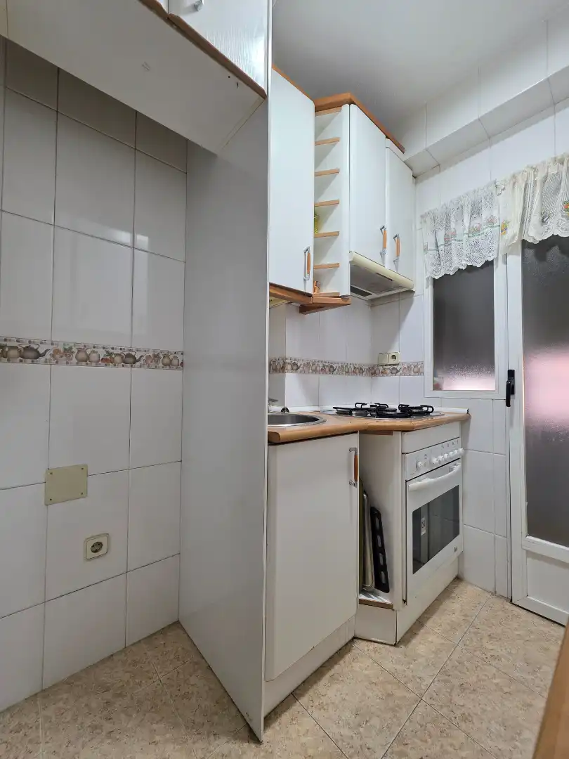 Flat for rent in Calle de Aguilón, Chopera