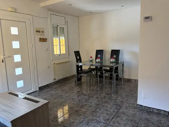 Comedor de Casa adosada en venta en Esparreguera con Calefacción, Terraza y Trastero