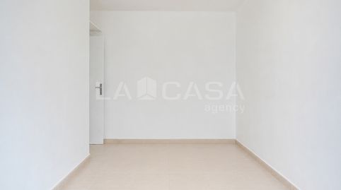 Foto 2 de Piso en venta en Sant Ildefons, Cornellà de Llobregat