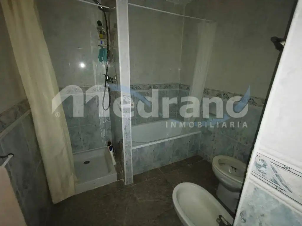 Badezimmer von Wohnung zum Verkauf in Benidorm mit Privatgarten, Schwimmbad und Möbliert