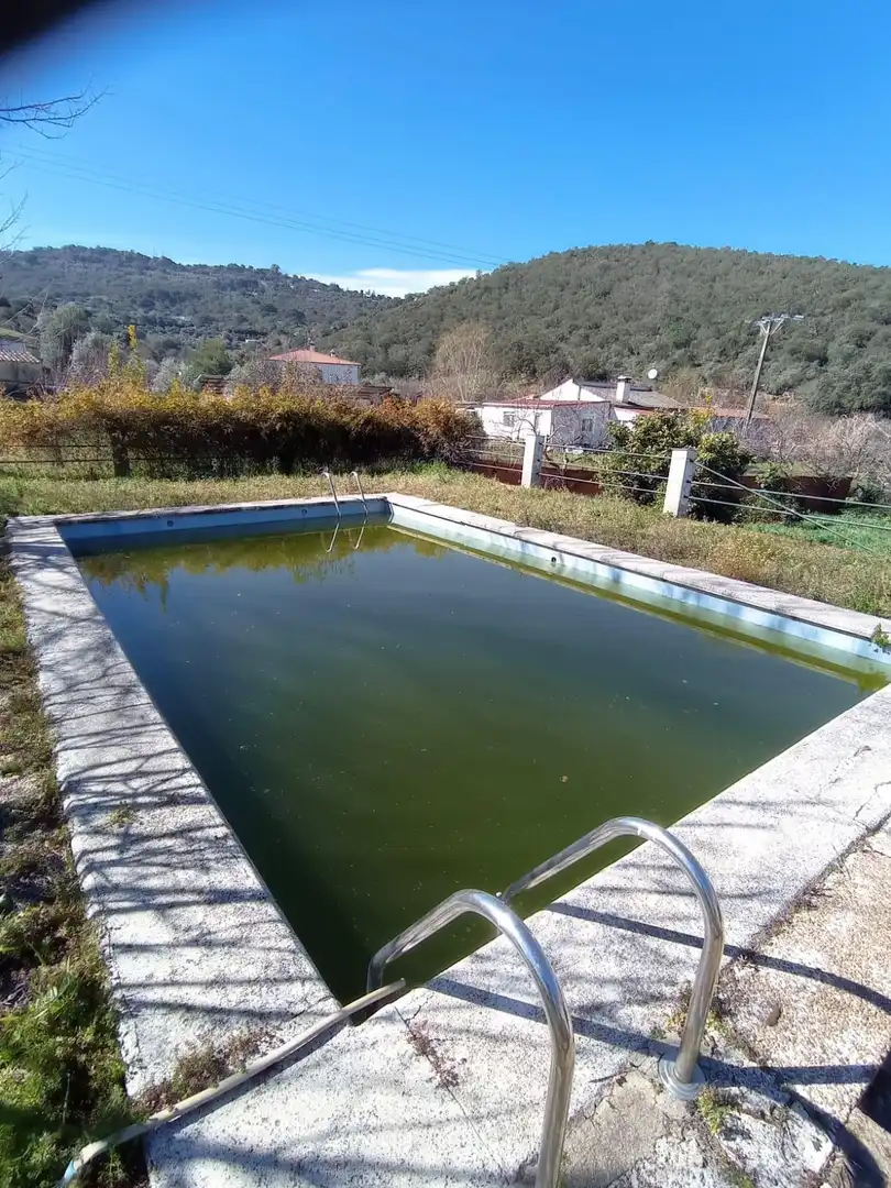 Piscina de Casa o xalet en venda en Cáceres amb Aire condicionat, Calefacció i Jardí privat