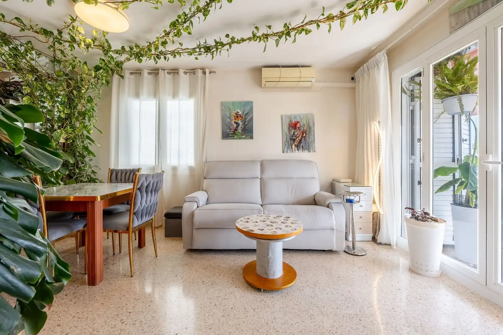 Living room of Flat for sale in Calafell  with Air Conditioner, Heating and Terrace