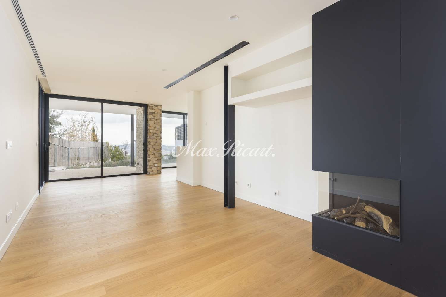 Sala d'estar de Casa o xalet en venda en  Barcelona Capital amb Aire condicionat, Calefacció i Terrassa