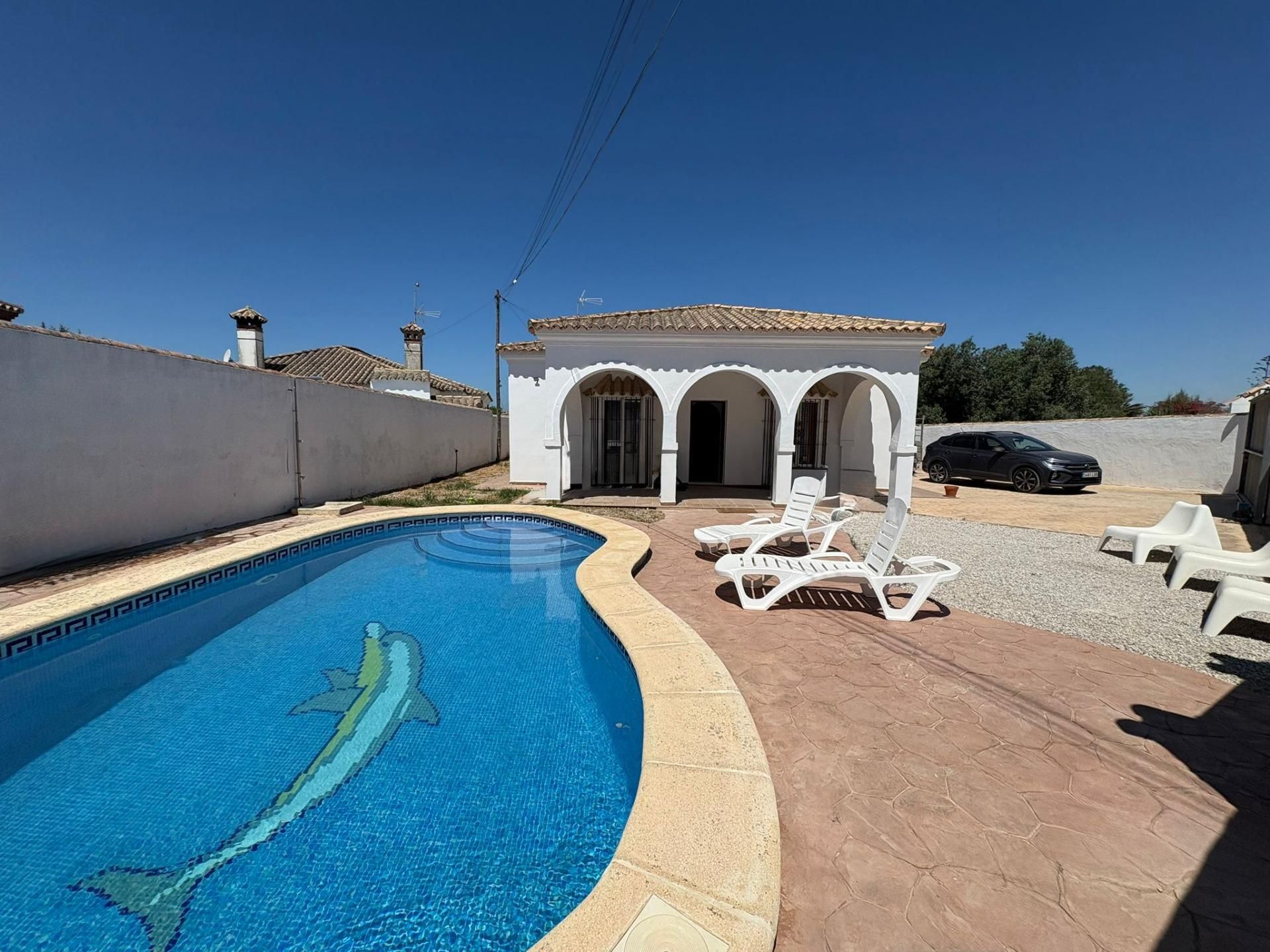 Exterior view of House or chalet for sale in Chiclana de la Frontera