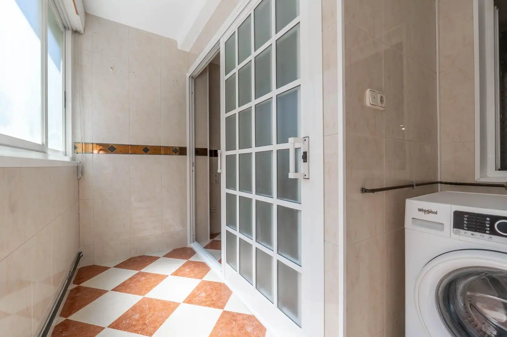 Wohnung zur Miete in Granada mit Heizung und Möbliert