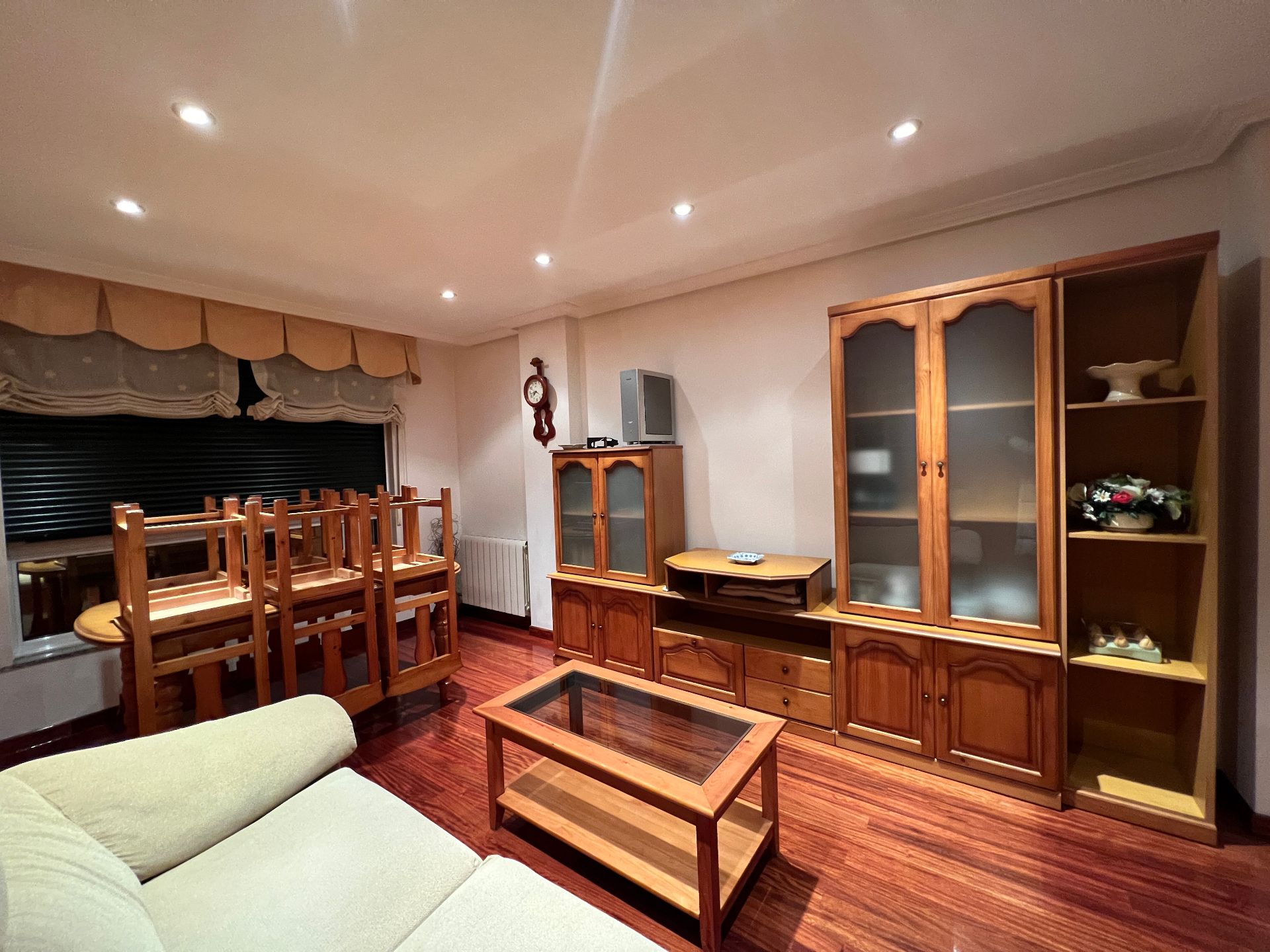 Sala d'estar de Pis de lloguer en Lugo Capital amb Calefacció, Moblat i Forn