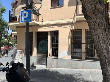 Local comercial en alquiler en REINA MARIA CRISTINA