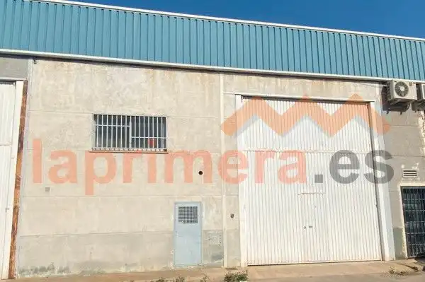 Nau industrial de lloguer a Alaquàs