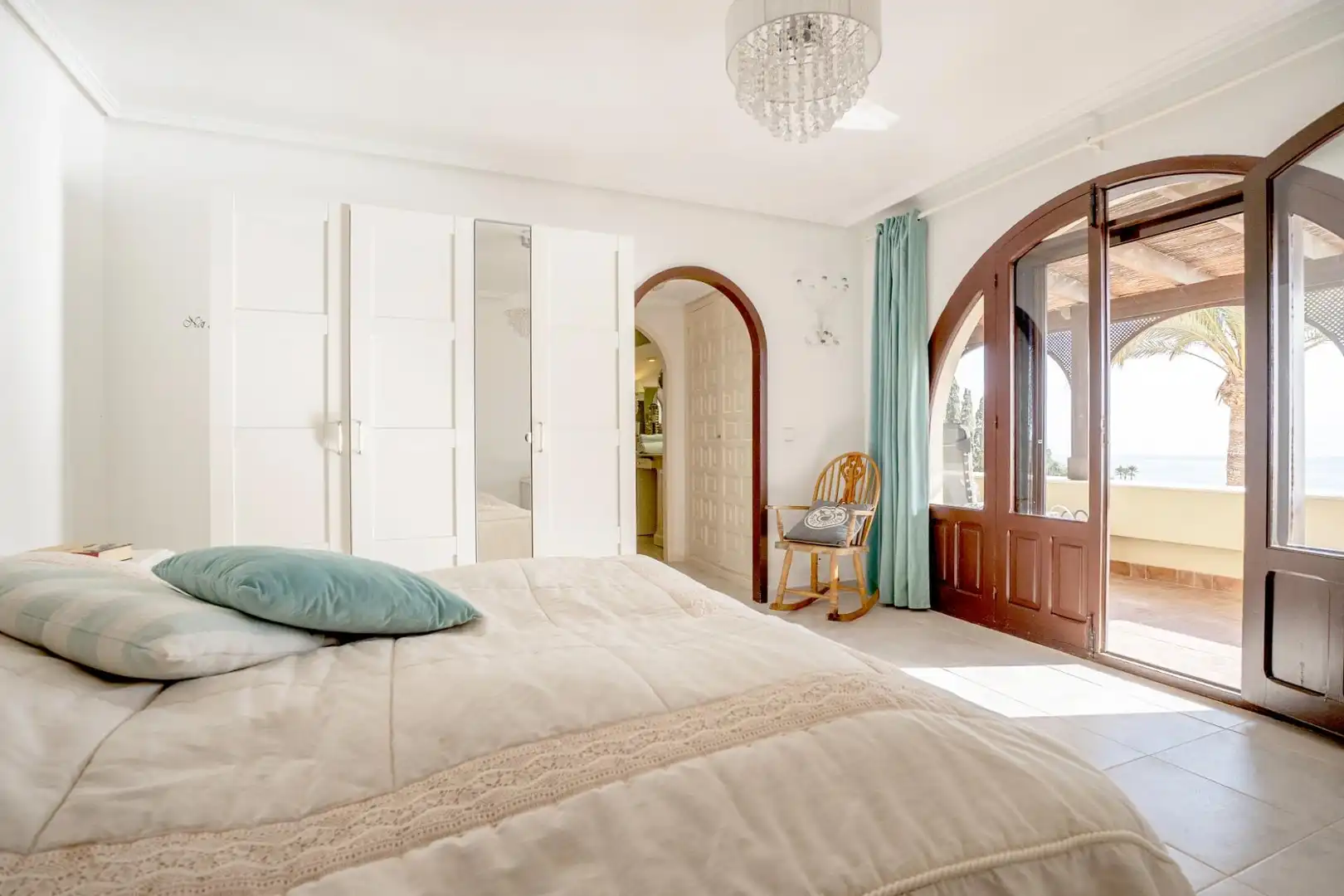 Chalet con piscina en venta en Centro Urbano, imagen 19