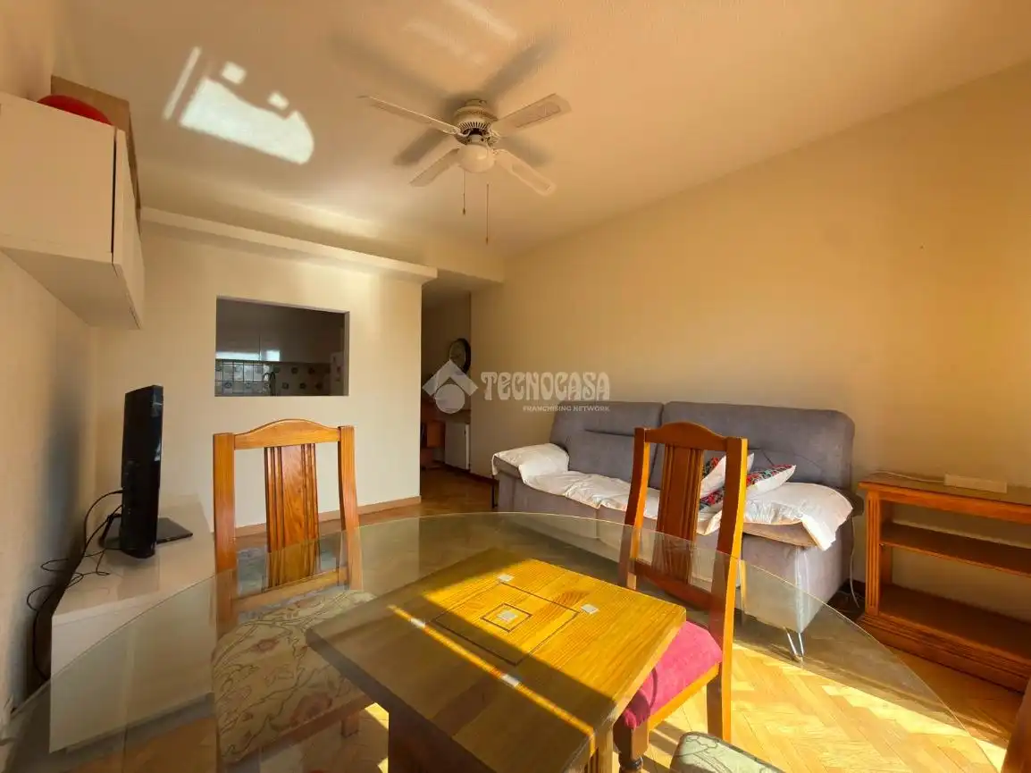 Sala de estar de Piso de alquiler en Madrid con Aire acondicionado, Calefacción y Terraza