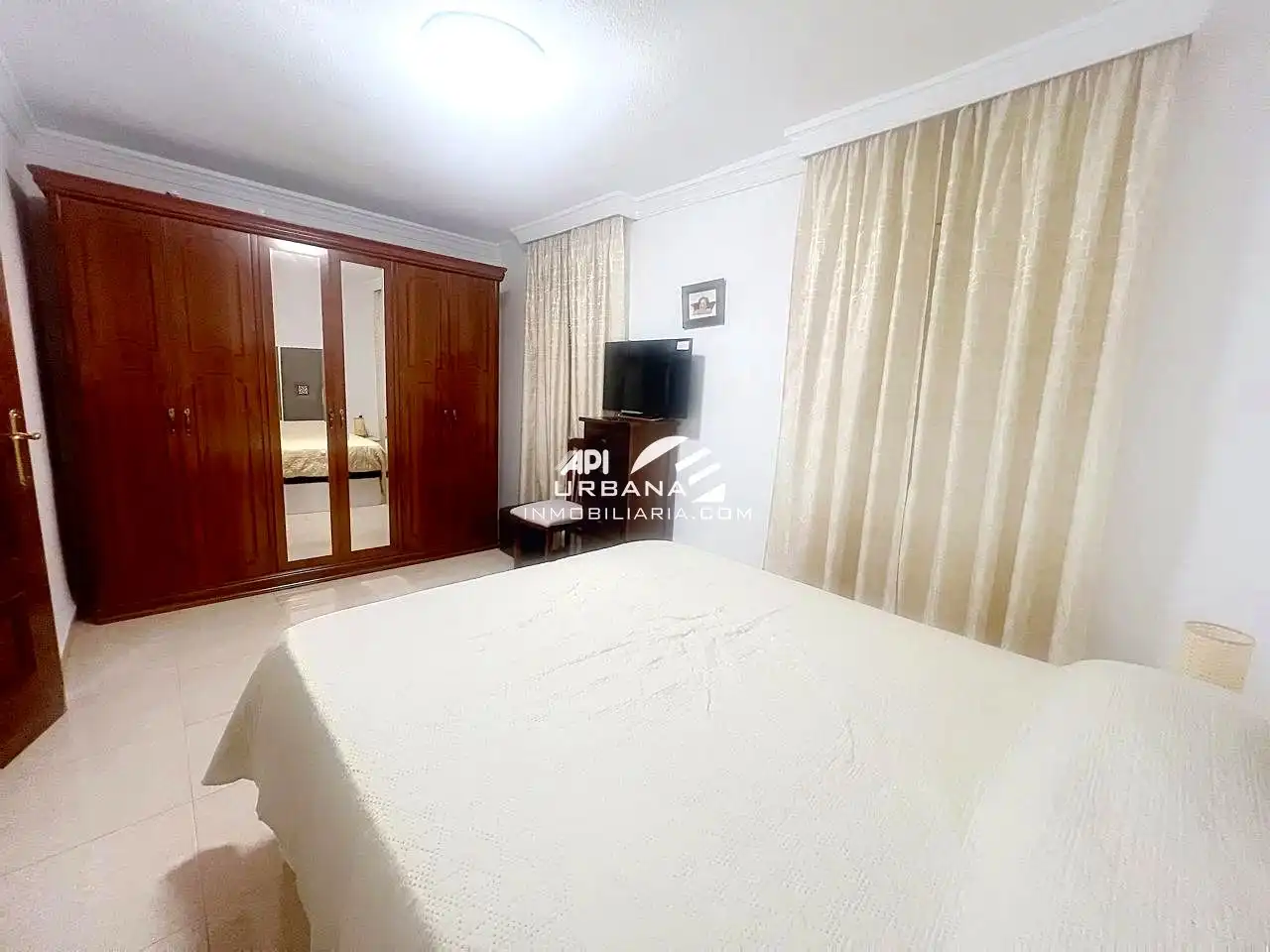 Schlafzimmer von Wohnung zum Verkauf in Lucena