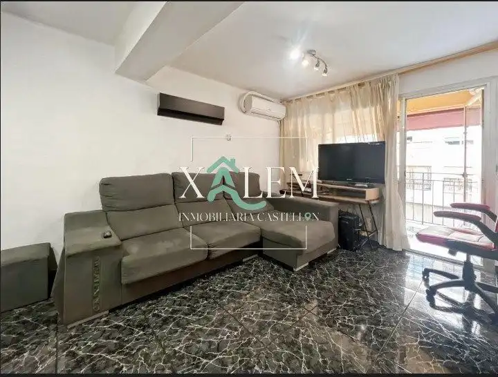 Wohnung zum Verkauf in Castellón de la Plana / Castelló de la Plana mit Terrasse und Balkon