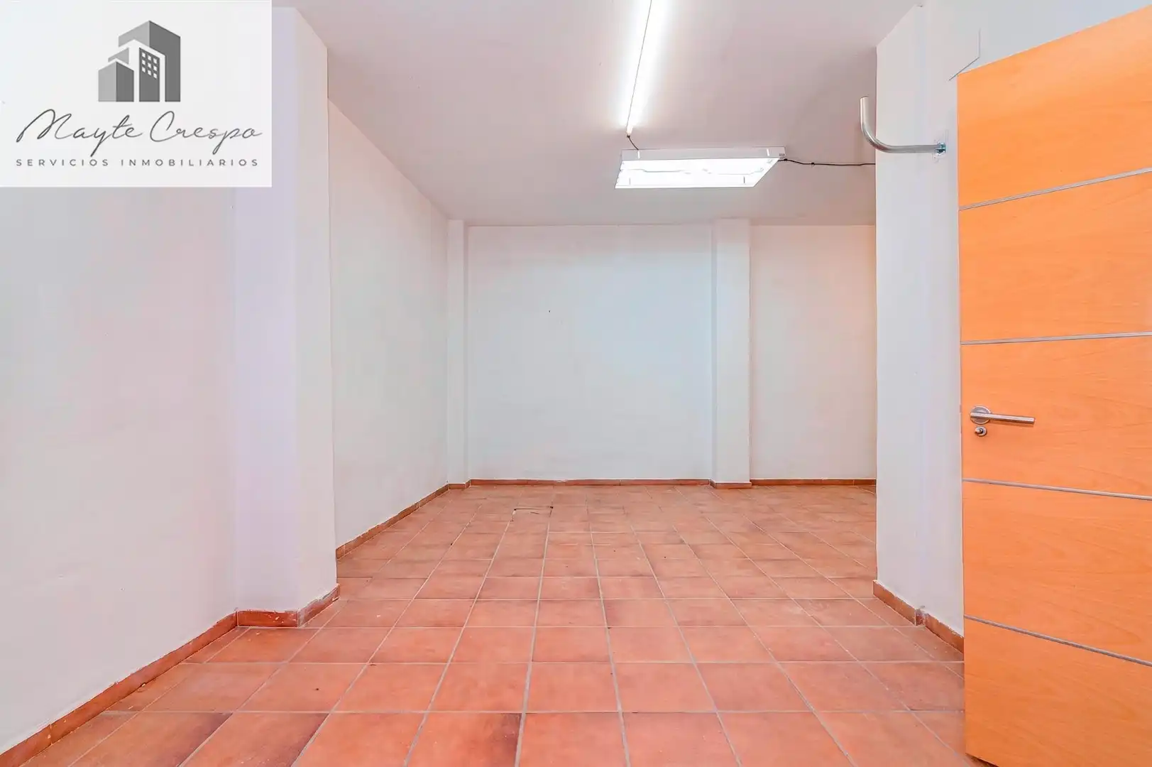 Local en venta en Armilla con Aire acondicionado