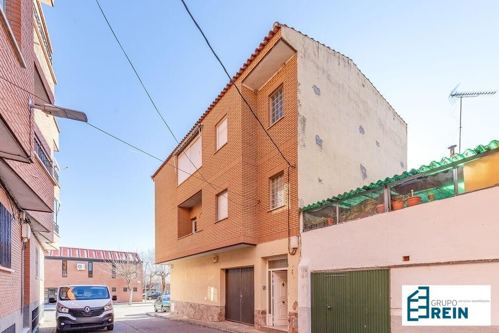 Exterior view of Flat for sale in Mocejón  with Private garden