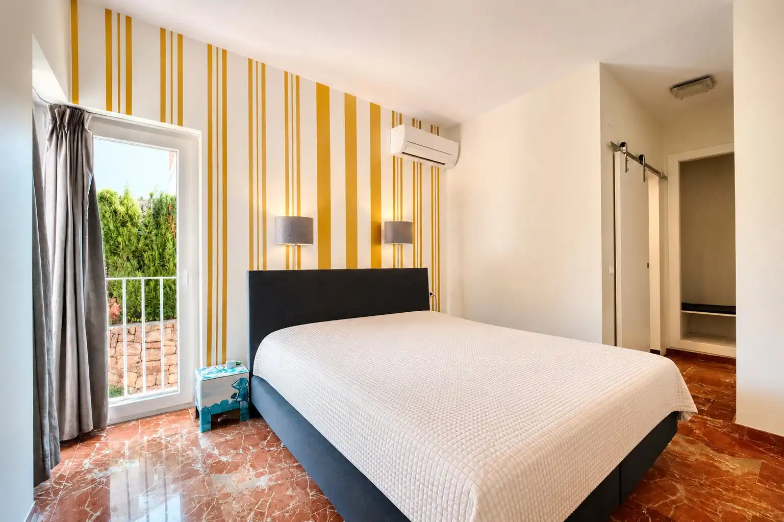 Bedroom of Houses for sale in Pedreguer  with Air Conditioner, Heating and Private garden