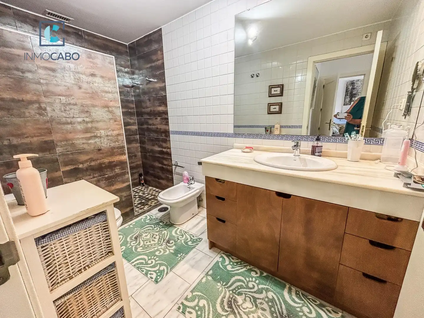 Badezimmer von Erdgeschoss zum Verkauf in Cartagena mit Heizung, Privatgarten und Terrasse