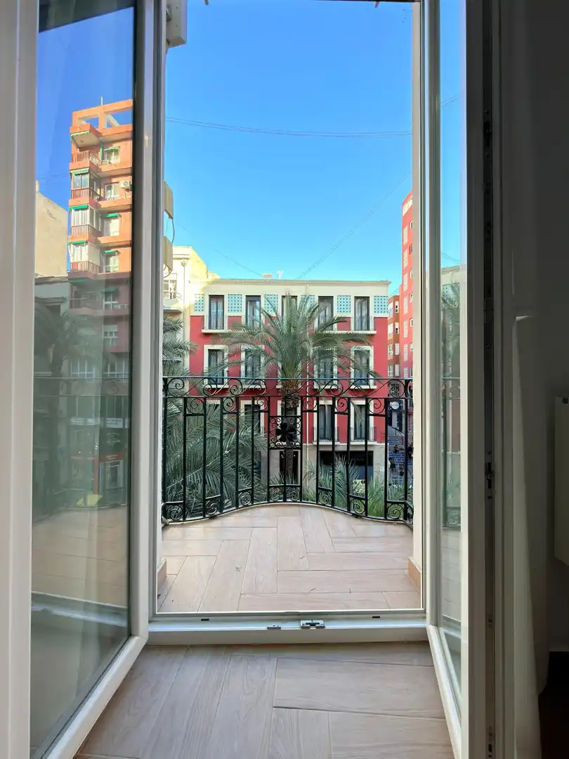 Flat with terrace for sale in Calle de San Vicente, imagen 17