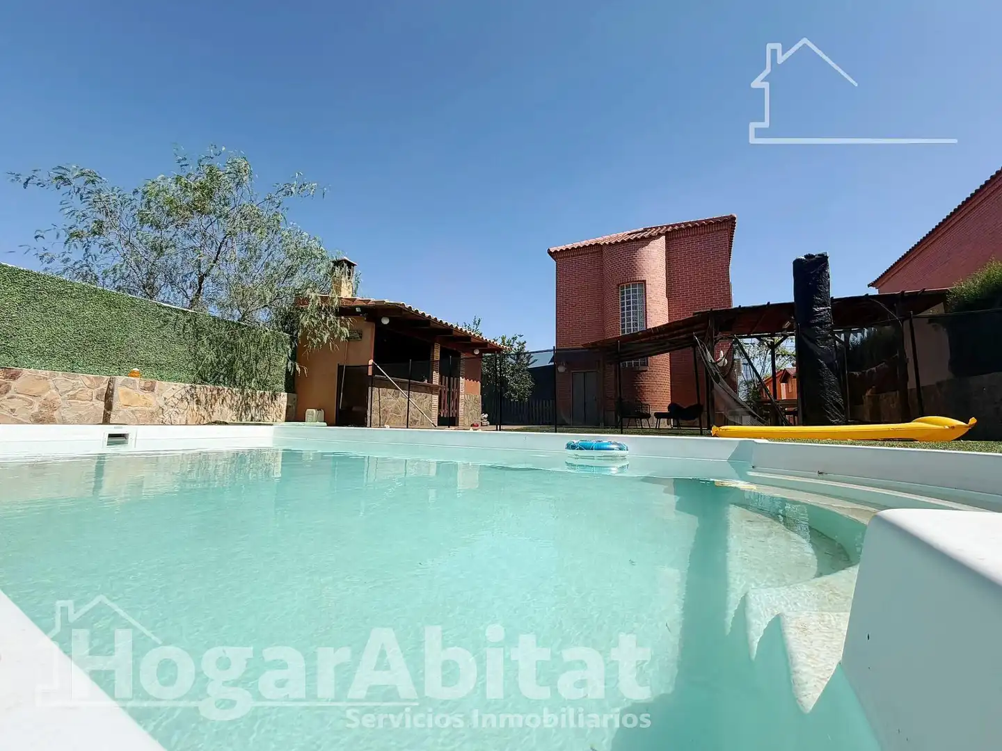 Swimming pool of Houses for sale in Moncada  with Air Conditioner, Heating and Private garden