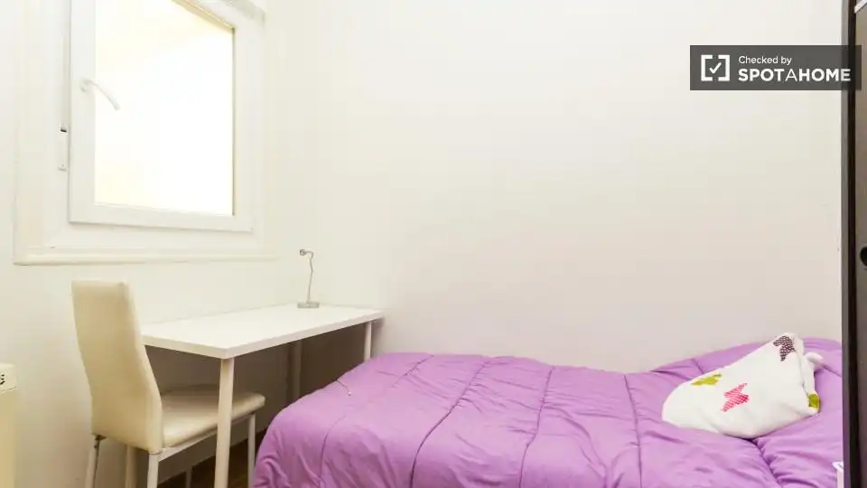 Room in Sol